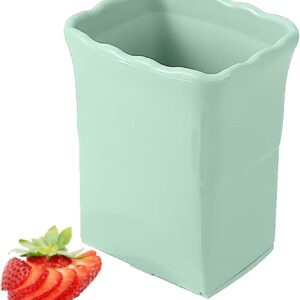 1PCS Strawberry Slicer: Fruit Slicer Cup, Strawberries Cutter Cup, Speed Cutter for Banana Grape Egg, Kitchen Portable Slicing Tool